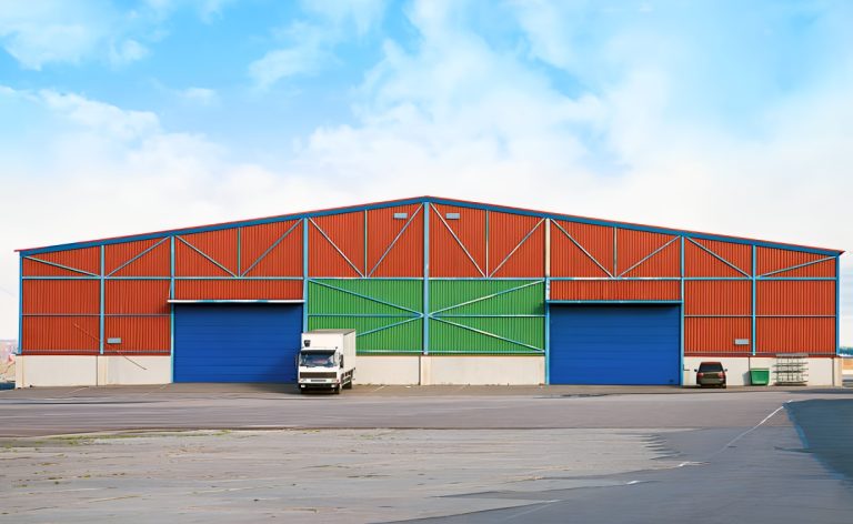 Dark Stores vs Warehousing differences
