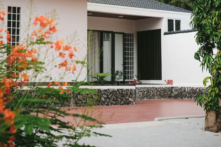 build holiday home for monsoon escape at manafuli ganga villas